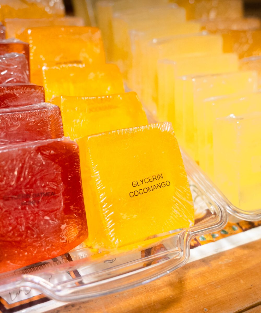 LORI's SOAPS (72 of 89)